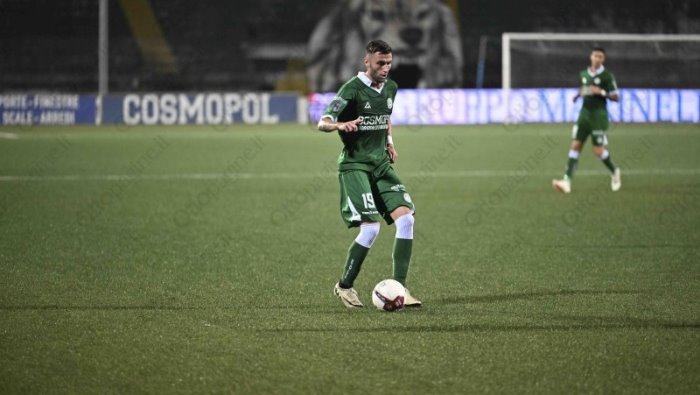 l avellino perde un titolare verso l esordio di campionato