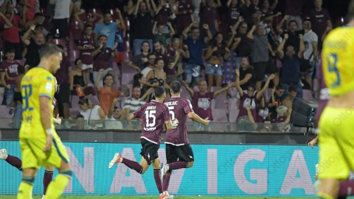 salernitana sprint cessioni per daniliuc spunta il verona