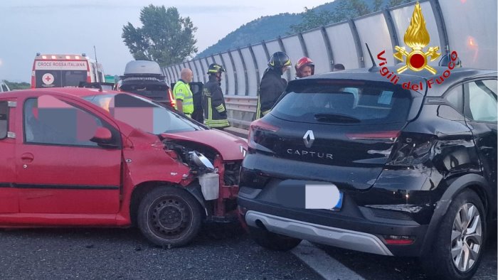 incidente sull a2 disposta l autopsia sulla salma della piccola di sette anni