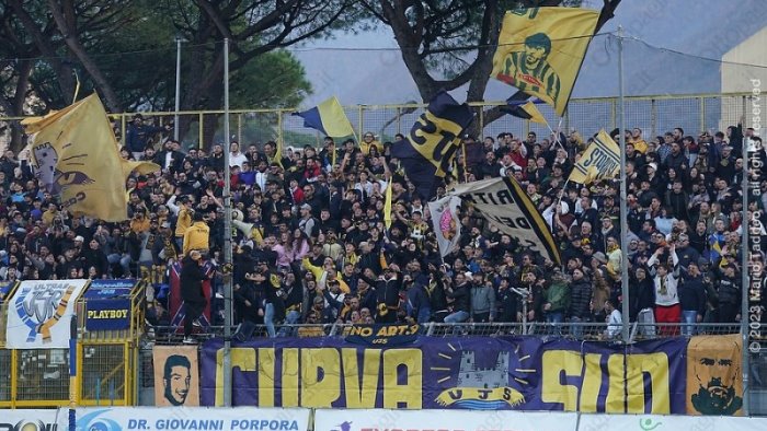 juve stabia mantova a piacenza la curva sud non saremo al garilli