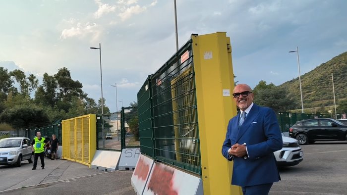 foto salernitana c e il presidente busso per la sfida con la sampdoria