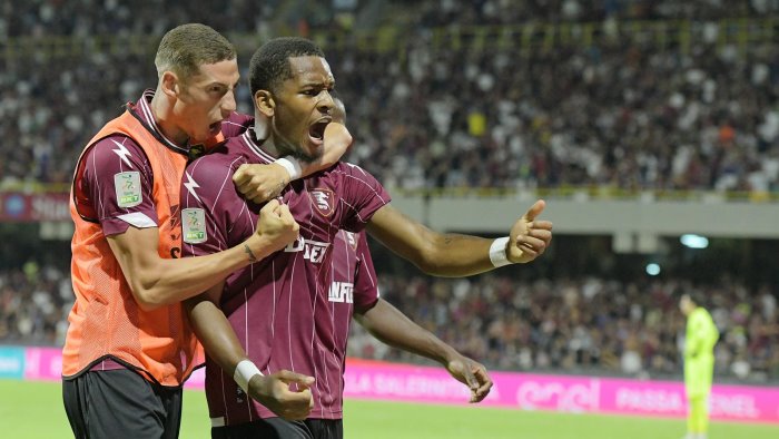 salernitana braaf il gol una delle emozioni piu grandi della mia carriera