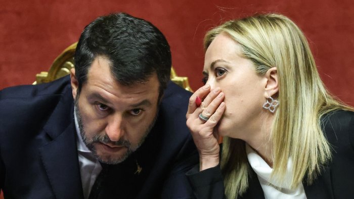 salvini contro la chiesa la lega isola meloni in ue e sullo ius scholae