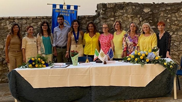 international inner wheel club d hirpinia emozionante passaggio del collare