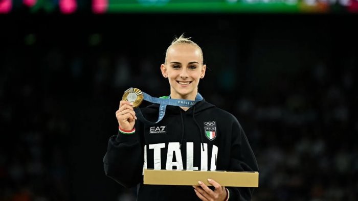 parigi 2024 oro e bronzo delle italiane d amato ed esposito alla trave