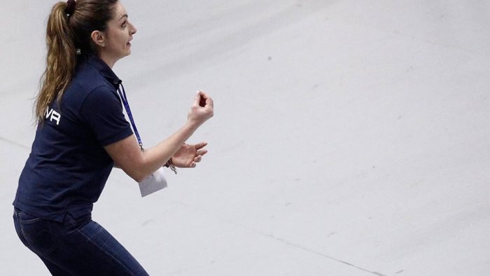 pallamano a1 femminile jomi salerno subito vincente