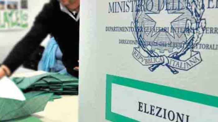 elezioni 2020 chiusi i seggi l affluenza nel salernitano