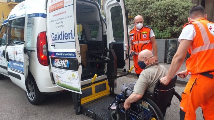 baronissi mobilita per anziani e disabili c e il taxi sociale