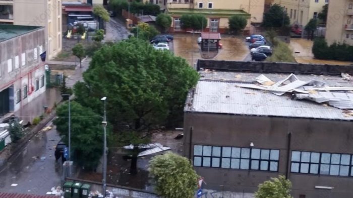 frane a sarno e nell agro vicini a chi ha lasciato casa