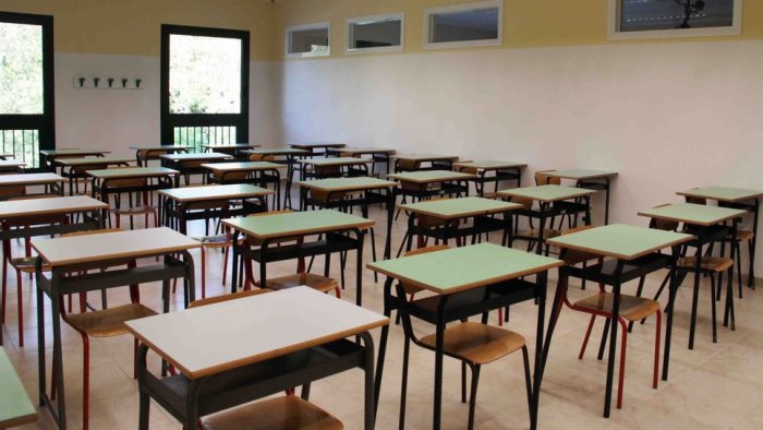 solofra ordinanza del sindaco si torna a scuola il 5 ottobre