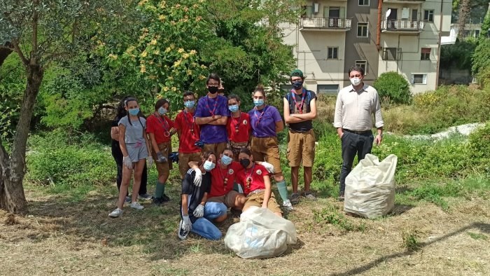 giffoni valle piana ambiente sorrisi e partecipazione per la giornata ecologica