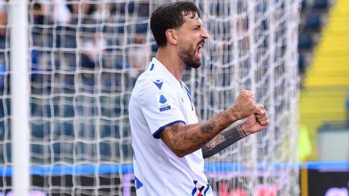 la samp vince 3 0 a empoli doppietta per l ex caputo