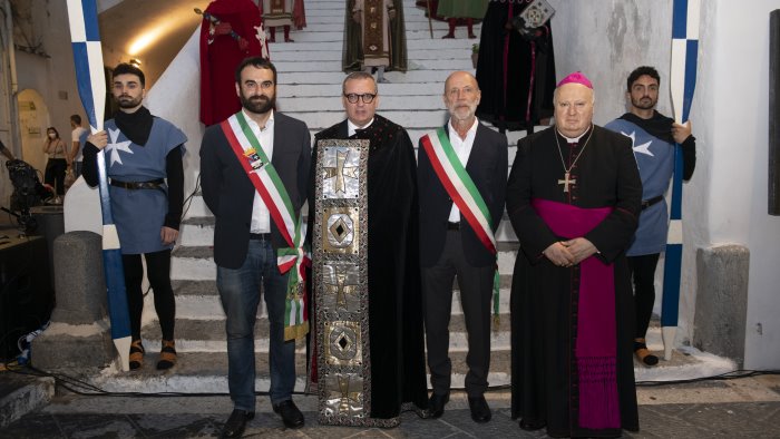 amalfi incorona il suo magister a conclusione del capodanno bizantino