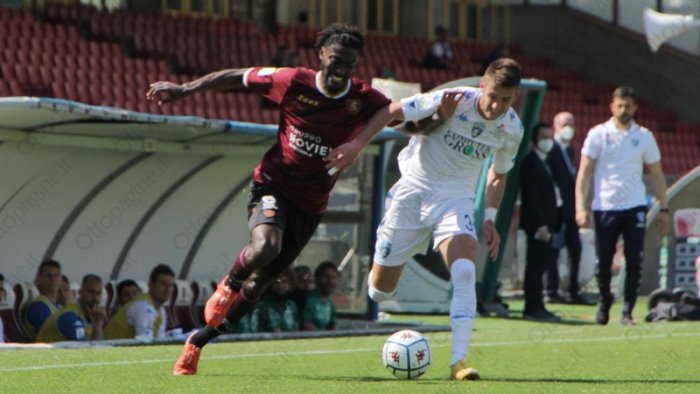 salernitana gondo verifiche figc sulla richiesta di tesseramento