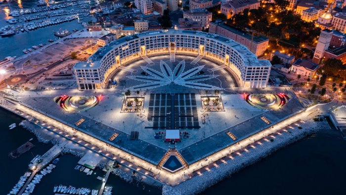 arte storia e cultura salerno punta sul turismo il comune aderisce al ttg