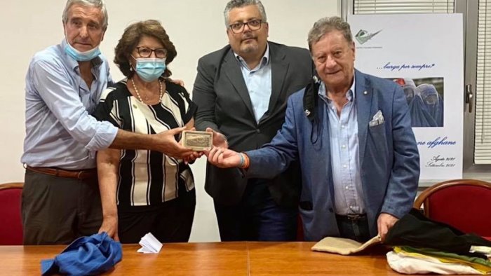 solidarieta e fratellanza il mattone del mondo fa tappa ad agropoli