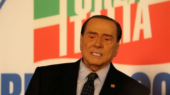 elezioni berlusconi il centrodestra certamente vincera