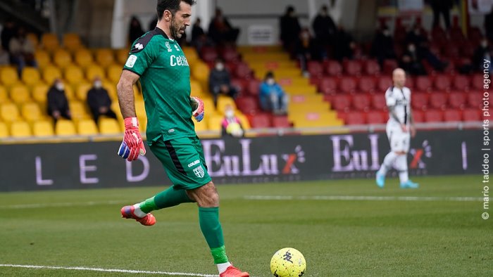 buffon ironico play off con grosso cannavaro e inzaghi facciamoli a berlino