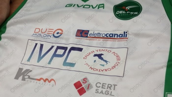 foto basket ivpc al fianco della delfes avellino e il main sponsor