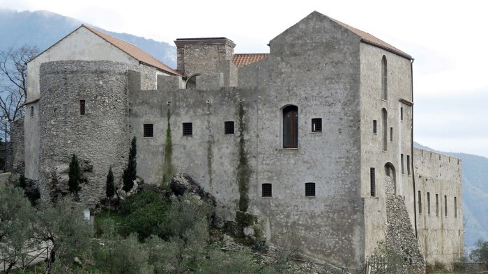 puc di pellezzano la provincia di salerno dichiara la coerenza