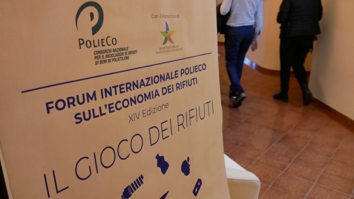 economia dei rifiuti al via ad ischia il forum internazionale polieco