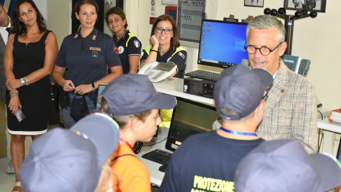 anch io sono la protezione civile il questore di salerno incontra i ragazzi