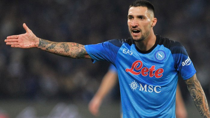 politano lascia il ritiro della nazionale infortunio per l esterno del napoli