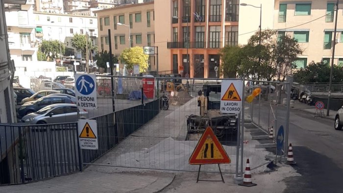 salerno lavori in via vocca all apertura delle scuole avella caos prevedibile