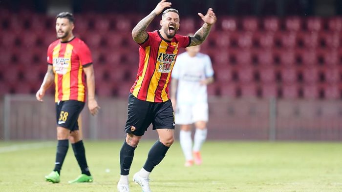 Benevento maglia clearance