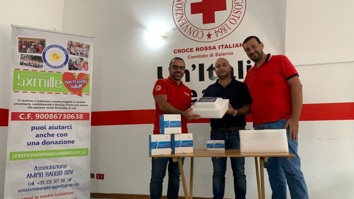 l associazione ampio raggio odv dona un analizzatore alla croce rossa di salerno