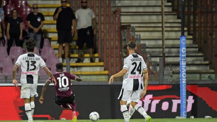 caso dia la salernitana spera nella svolta gli ultras tutti allo stadio