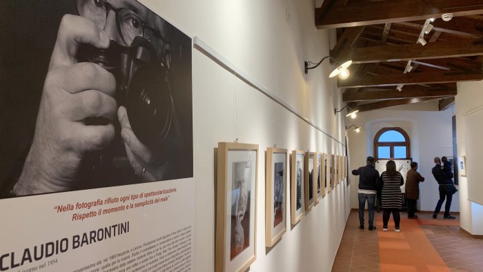 mostra fotografica di claudio barontini prorogata per tutto il mese di settembre