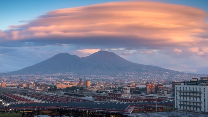 rischio sismico a napoli una campagna capillare nelle scuole