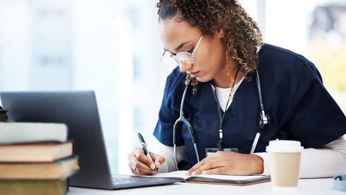 facolta di medicina parte da napoli il tour per abolire il numero chiuso