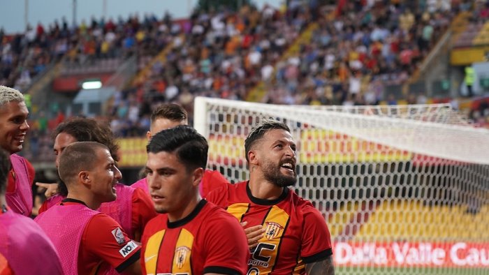 benevento superato lo scoglio di settembre ora un calendario di fuoco