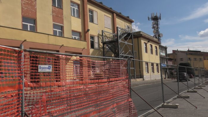 ariano partito il cantiere sul silos calvario per la nuova piazza