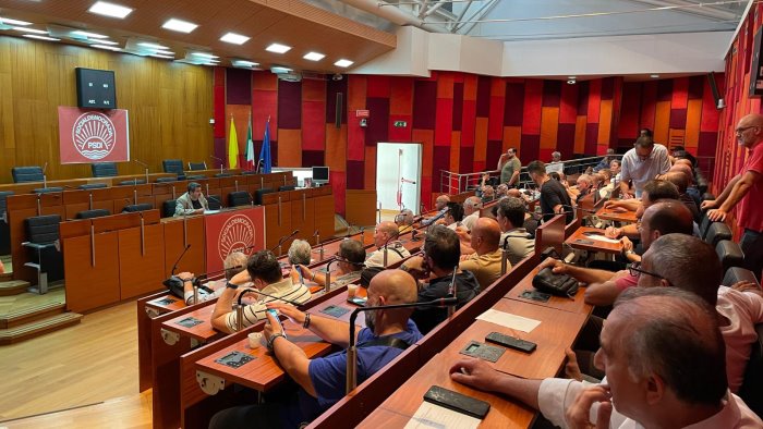 napoli in aula il 7 settembre per funicolare di chiaia e campo rom