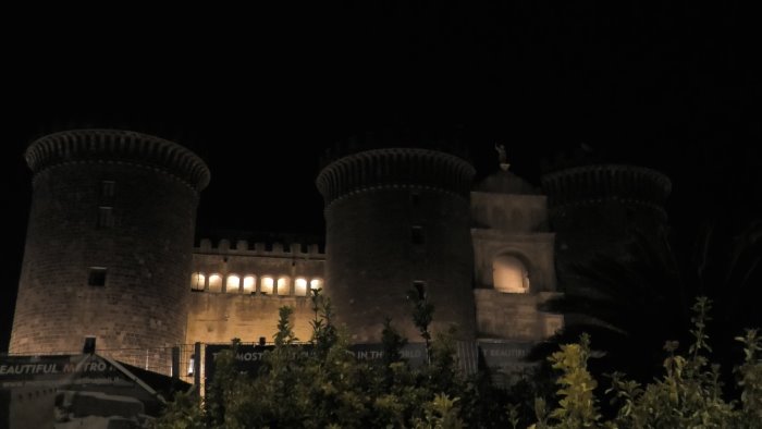 napoli arriva il museo delle illusioni ingannare i sensi e un divertimento