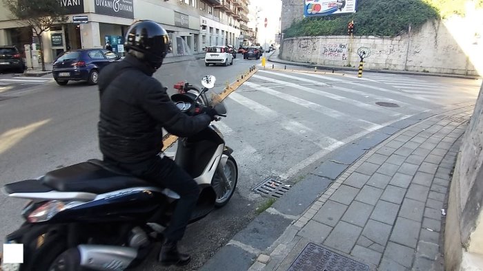 salerno appello di avella si riporti ordine nei sottopassi ferroviari