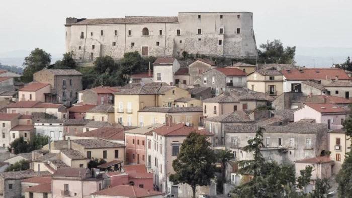 ceppaloni grande successo del concorso di poesia e narrativa