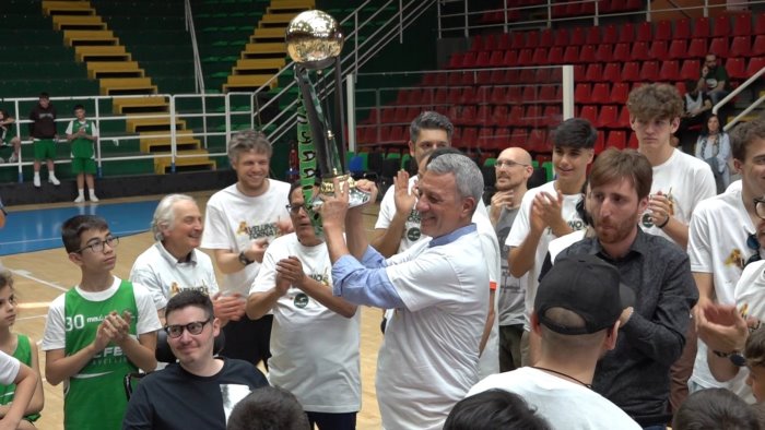 avellino basket escluso dal progetto il medico avellinese amodeo