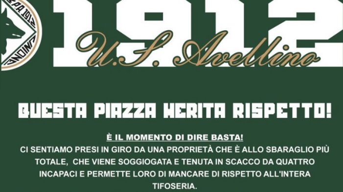 avellino la curva sud ne ha per tutti proprieta allo sbaraglio