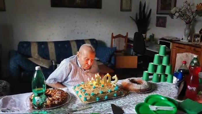 savignano irpino in festa 102 anni per gerardo cagna