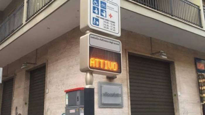 avellino stop alla zona a traffico limitato al centro storico