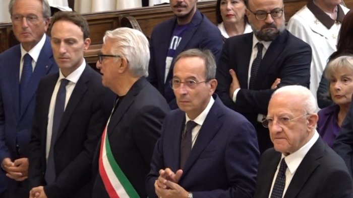 salerno oggi e il giorno di san matteo solenne pontificale al duomo