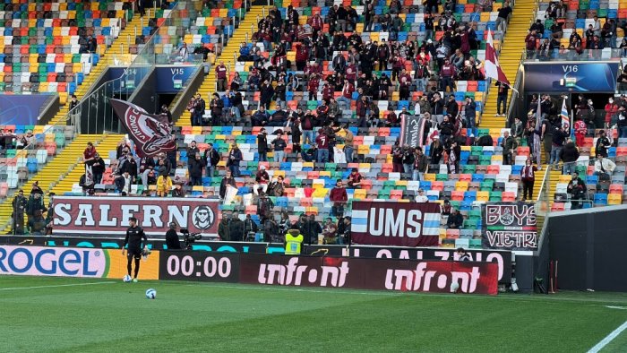 udinese salernitana in coppa italia fischia cosso