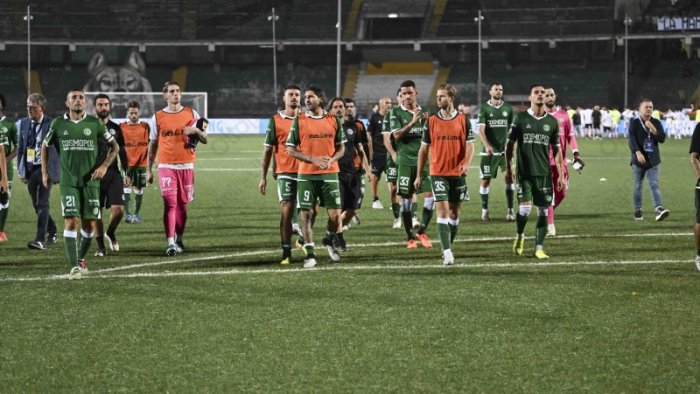 turris avellino 0 0 tabellino e voti dei lupi redan e vano che errori