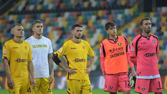 udinese salernitana 3 1 simy segna torregrossa sbaglia granata eliminati