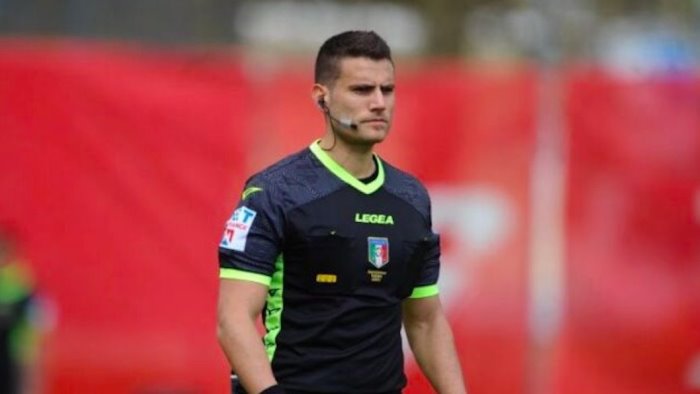 c e l arbitro di benevento juventus e un quinto anno