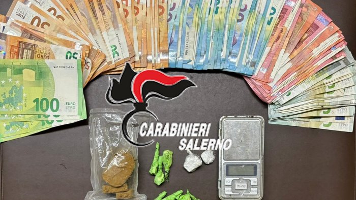 minori spaccio di stupefacenti arrestato dai carabinieri